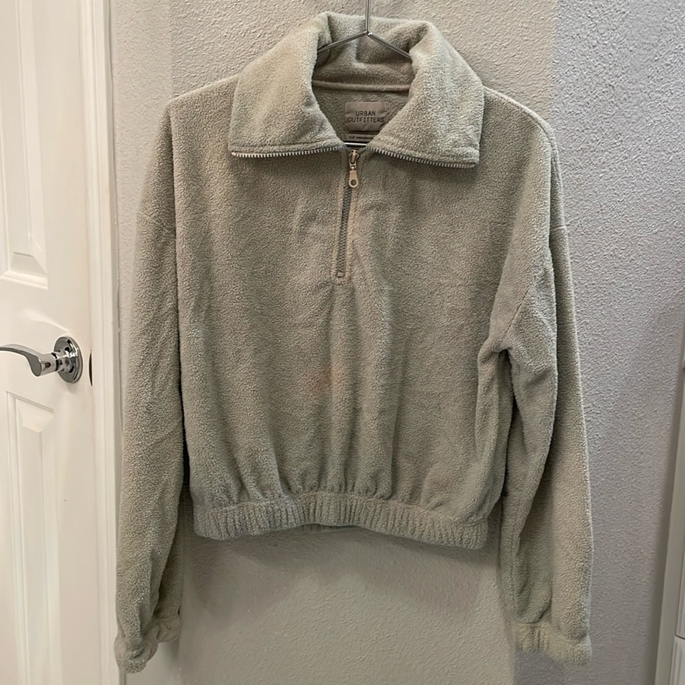 Urban Outfitters women’s small gray lightweight fleece zip-up